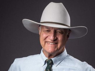 Bob Katter Biography: Net Worth, Family, Ethnicity, Nationally